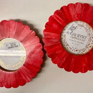 Shiraleah Vibrant Red Floral Photo Frames